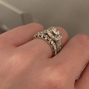 Beautiful Diamond Ring Set! Over 3 Carat!! From Kay Jewelers